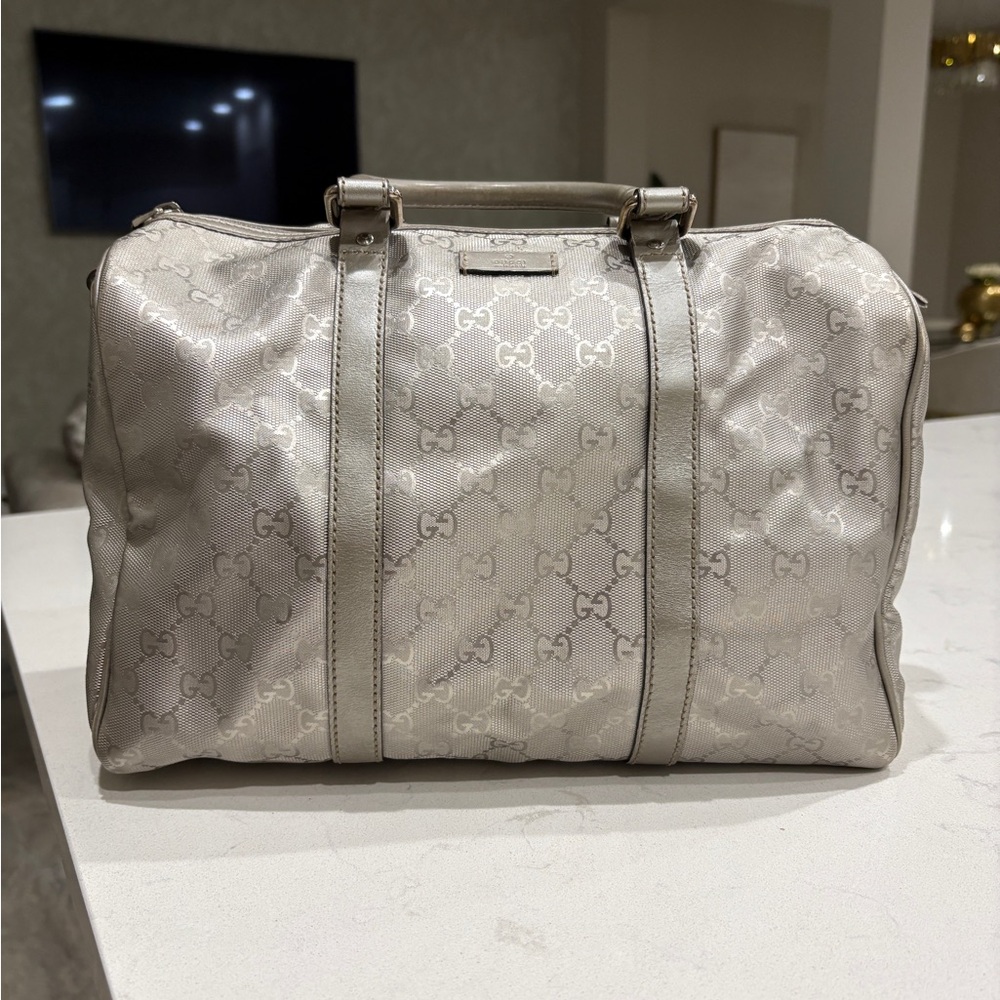 AUTHENTIC VINTAGE 
JOY BOSTON GUCCI BAG